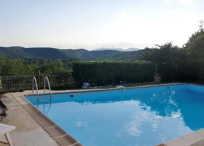 Alojamento de Acomodação e Pequeno-almoço La Pacha Saint-Montan